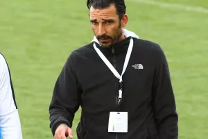 Ολυμπιακός - Δόξα: Νέο σημαντικό τρίποντο με... Πεχλιβάνη