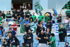 Ολυμπιακός - Δόξα: Νέο σημαντικό τρίποντο με... Πεχλιβάνη