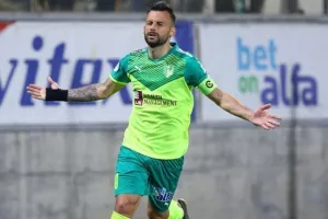 ΑΕΚ - Ανόρθωση: "Κέρασε" ο γιορτάρης "Τρίσκο" και "ζωντανή" για τον τίτλο! (φώτος)