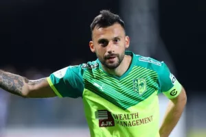 ΑΕΚ - Ανόρθωση: "Κέρασε" ο γιορτάρης "Τρίσκο" και "ζωντανή" για τον τίτλο! (φώτος)