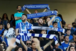 (ΦΩΤΟΣ) Ο κόσμος στο ΠΑΠ