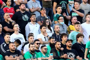 (ΦΩΤΟΣ) Ο κόσμος στο ΠΑΠ