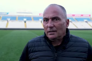 Μίλανιτς για ΑΠΟΕΛ: "Είναι εκνευριστικό!" (βίντεο)