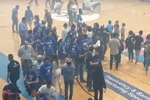 H απονομή στις πρωταθλήτριες! (Φώτος/Bίντεο)