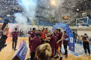 Η απονομή στους Κυπελλούχους (Φώτος/Βίντεο)