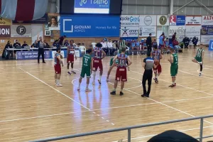 "Βυσσινί" νίκη και βήμα πρόκρισης (Φώτος)