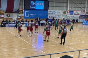 "Βυσσινί" νίκη και βήμα πρόκρισης (Φώτος)
