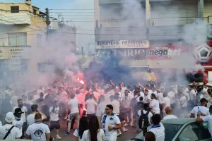 Μαζεύτηκαν νωρίς οι Απολλωνίστες! (Φώτος/Βίντεο)