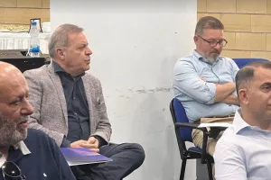 Πήραν... τις θέσεις τους (Φώτος)