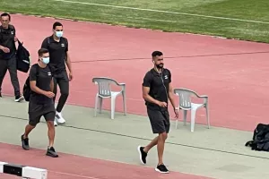 Η άφιξη του Άρη στο "Στέλιος Κυριακίδης" (Φώτος/Βίντεο)