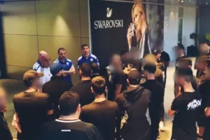 MAXHTEΣ Χ.Φ/ Επισκέφθηκαν την αποστολή - Μήνυμα στήριξης 