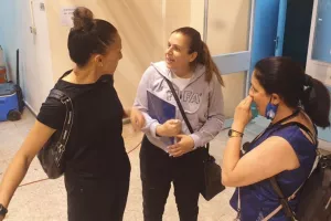 Ωραίο... με τις κοπέλες μας! (Φώτος)