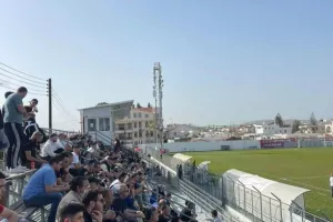Πήρε το ντέρμπι και… απόσταση ασφαλείας (φώτος)