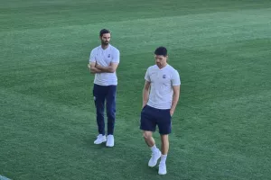 Απόλλων / Παρέα οι Ελλαδίτες