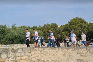 Δύο ώρες πριν την σέντρα / Ουρές Απολλωνιστών για έκδοση κάρτας φιλάθλου 
