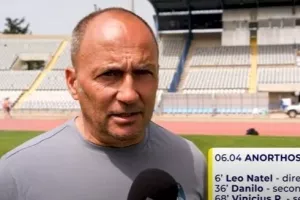 ΜΙΛΑΝΙΤΣ ενόψει ΑΠΟΕΛ/Αναφορά και σε "ΠΑΠ": "Δεν είναι συνηθισμένο τόσες κόκκινες..."