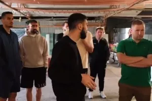 Η Πάφος FC στο εργοστάσιο "ΚΑΥΣΩΝ" (βίντεο)