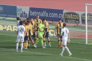 Έπιασε πέναλτι ο Μέγιερι – Τρίτο φετινό! (φώτος)