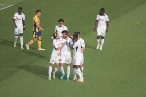 1-0, VAR και άμεσα... 0-1! (φώτος)