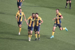 1-0, VAR και άμεσα... 0-1! (φώτος)