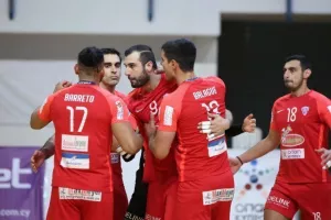 ΑΕΡΑΣ η Νέα Σαλαμίνα, 3-0 το ΑΠΟΕΛ και πρόκριση! (φώτος) 