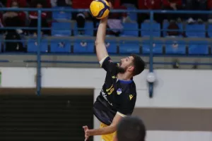 ΑΕΡΑΣ η Νέα Σαλαμίνα, 3-0 το ΑΠΟΕΛ και πρόκριση! (φώτος) 