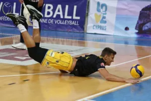ΑΕΡΑΣ η Νέα Σαλαμίνα, 3-0 το ΑΠΟΕΛ και πρόκριση! (φώτος) 