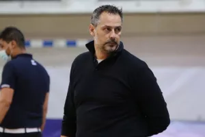 ΑΕΡΑΣ η Νέα Σαλαμίνα, 3-0 το ΑΠΟΕΛ και πρόκριση! (φώτος) 