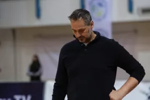 ΑΕΡΑΣ η Νέα Σαλαμίνα, 3-0 το ΑΠΟΕΛ και πρόκριση! (φώτος) 