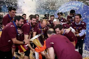 Η απονομή στους Κυπελλούχους (Φώτος/Βίντεο)