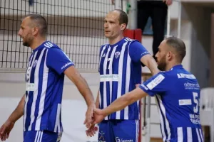 ΟΜΟΝΟΙΑ φουλ για νταμπλ/Απίθανο παιχνίδι στο "Κίτιον"! (φώτος) 