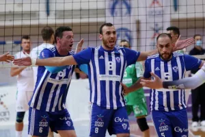 ΟΜΟΝΟΙΑ φουλ για νταμπλ/Απίθανο παιχνίδι στο "Κίτιον"! (φώτος) 