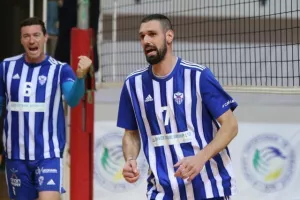 ΟΜΟΝΟΙΑ φουλ για νταμπλ/Απίθανο παιχνίδι στο "Κίτιον"! (φώτος) 