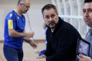 ΑΕΡΑΣ η Νέα Σαλαμίνα, 3-0 το ΑΠΟΕΛ και πρόκριση! (φώτος) 