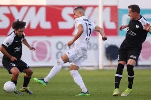 Εθνικός - Ολυμπιακός: "Τρίποντο"... ανάσας με Ντούρις (Φώτος)