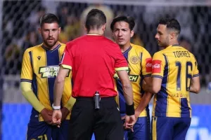 Ομόνοια-ΑΕΛ: Έπεσαν... κορμιά, πράσινη η πρόκριση! (φώτος) 
