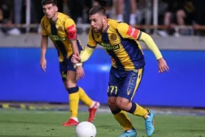 Ομόνοια-ΑΕΛ: Έπεσαν... κορμιά, πράσινη η πρόκριση! (φώτος) 