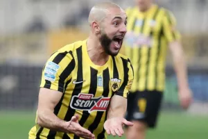 AEK για Άμραμπατ: «Ο παίκτης δεν έχει δώσει το παραμικρό δικαίωμα»