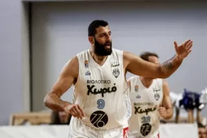 Μπουρούσης: «Θέλουμε να δημιουργήσουμε κάτι πολύ όμορφο και υγιές»