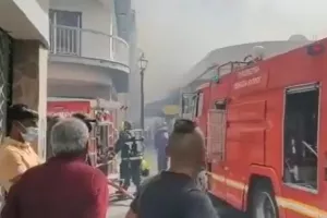Φωτιά σε εστιατόριο στο κέντρο της Λευκωσίας (βίντεο)