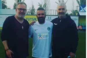 Ντεμπούτο με τους Ομονοιάτες παλαίμαχους! 