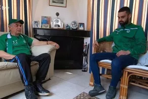 Η Ομόνοια στο σπίτι του Κούλλη: "Έδωσα 1100 ευρώ στα τουβλάκια για να στηριχτεί η Ομόνοια!" (βίντεο)