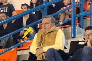 "Η ένωση των ΑΠΟΕΛΙΣΤΩΝ"