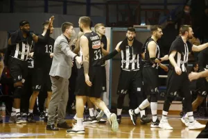 ΠΑΟΚ: Έβγαλε μέρος της προπόνησης ο Γιάνκοβιτς, επιστρέφει ο Καμπερίδης