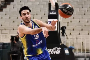 Εκτός ομάδας οι Κατσίβελης και Χρυσικόπουλος