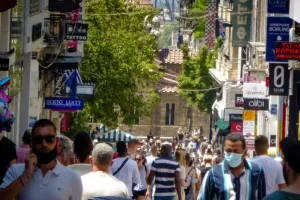 Από πότε χαλαρώνουν τα μέτρα - Το έκτακτο σχέδιο για το καλοκαίρι (Ελλάδα)