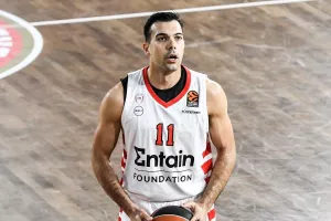 "Είναι αγώνας μποξ, να κάνουμε το νοκ-άουτ στο Game 4"