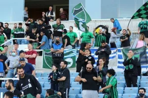 Τι ΑΛΛΑΖΕΙ από 15 Μαΐου στα γήπεδα