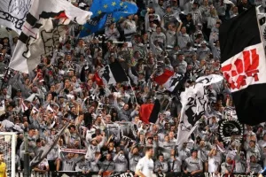 Eintracht Frankfurt: Όταν έκαναν απόβαση στο ΓΣΠ/ΦΩΤΟΣ 