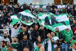 (ΦΩΤΟΡΕΠΟΡΤΑΖ) Ο κόσμος στο ΓΣΠ